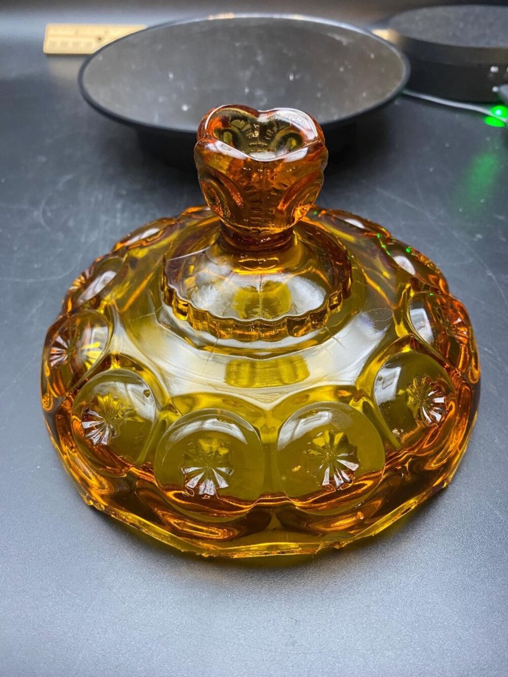 Moon N Star Amber Lid Only fleabites